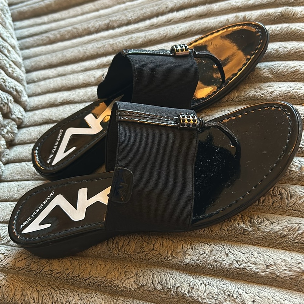 Anne Klein Sport Black Thong Sandals Slip-On Slide Black Elastic Strap w Jewels
